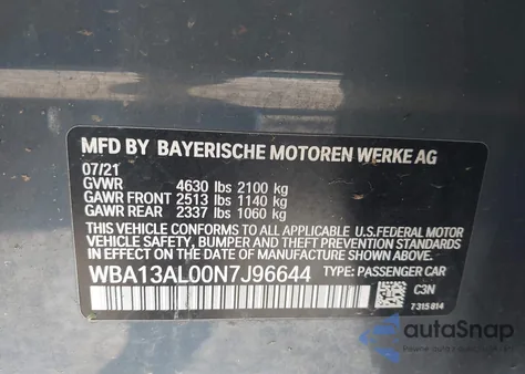 2022 BMW M235 Gran Coupe I xDrive z USA, uszkodzony, nr VIN WBA13AL00N7J96644